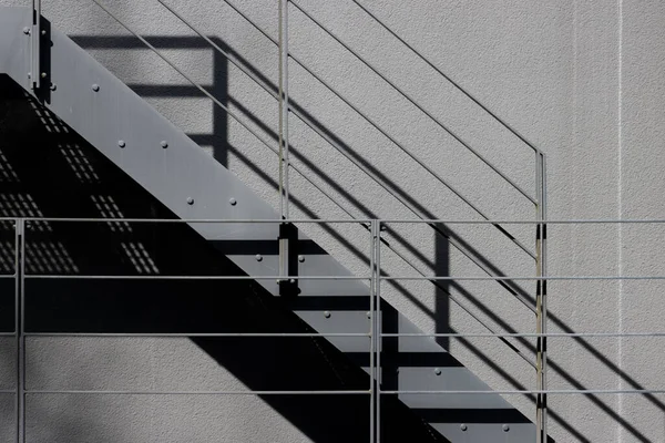 Escalier Acier Devant Mur — Photo
