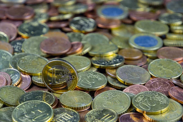 Многие Монеты Евро Финансового Фона Акцентом Монету Евро — стоковое фото