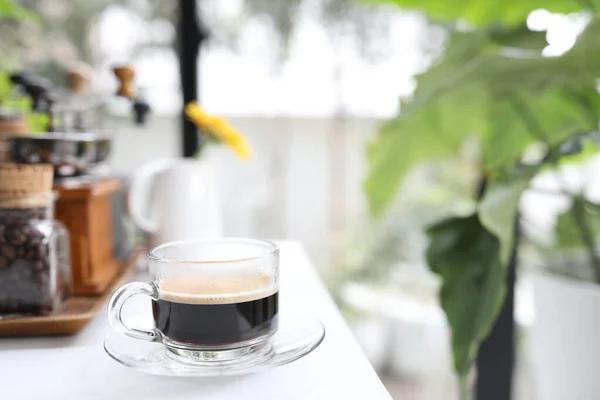 Café Tasse Verre Espresso Sur Table Blanche — Photo