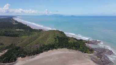 Sarawak ve Borneo Adası 'nın güney kesimindeki Pugu, Gondol, Siar ve Pandan Sahilleri.
