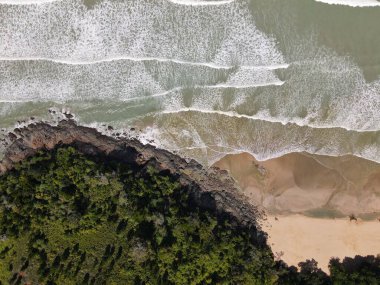 Sarawak ve Borneo Adası 'nın güney kesimindeki Pugu, Gondol, Siar ve Pandan Sahilleri.