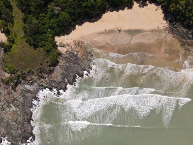 Sarawak ve Borneo Adası 'nın güney kesimindeki Pugu, Gondol, Siar ve Pandan Sahilleri.