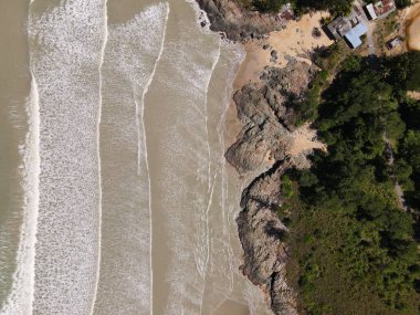Sarawak ve Borneo Adası 'nın güney kesimindeki Pugu, Gondol, Siar ve Pandan Sahilleri.