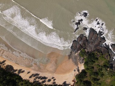 Sarawak ve Borneo Adası 'nın güney kesimindeki Pugu, Gondol, Siar ve Pandan Sahilleri.