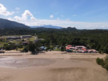 Sarawak ve Borneo Adası 'nın güney kesimindeki Pugu, Gondol, Siar ve Pandan Sahilleri.