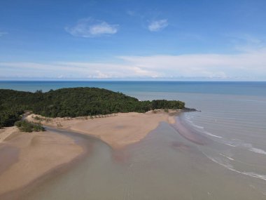 Sarawak ve Borneo Adası 'nın güney kesimindeki Pugu, Gondol, Siar ve Pandan Sahilleri.
