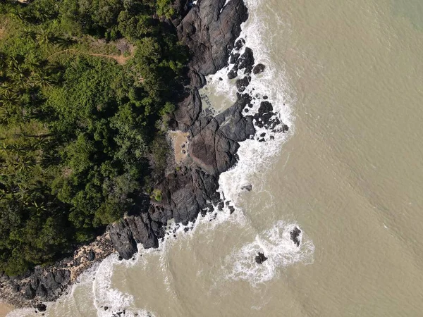 Stranden Van Pugu Gondol Siar Pandan Van Lundu Het Meest — Stockfoto