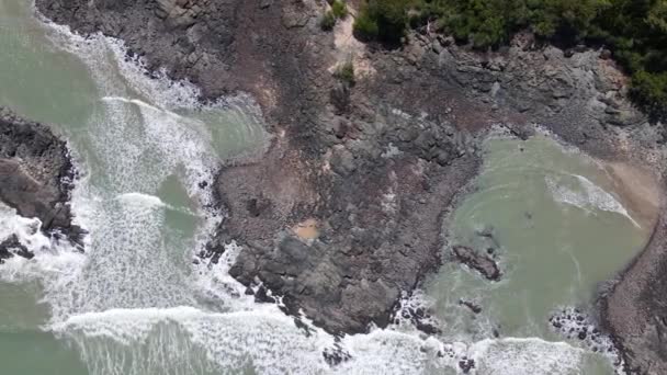 Plaże Pugu Gondol Siar Pandan Obszarze Lundu Najbardziej Południowej Części — Wideo stockowe