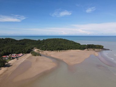Sarawak ve Borneo Adası 'nın güney kesimindeki Pugu, Gondol, Siar ve Pandan Sahilleri.