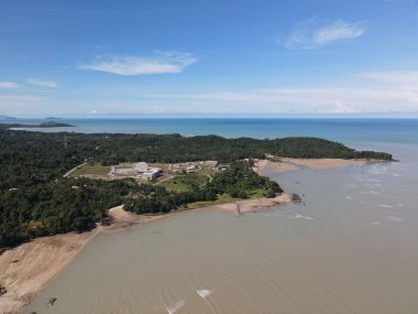 Sarawak ve Borneo Adası 'nın güney kesimindeki Pugu, Gondol, Siar ve Pandan Sahilleri.
