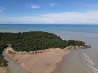Sarawak ve Borneo Adası 'nın güney kesimindeki Pugu, Gondol, Siar ve Pandan Sahilleri.