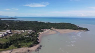 Sarawak ve Borneo Adası 'nın güney kesimindeki Pugu, Gondol, Siar ve Pandan Sahilleri.