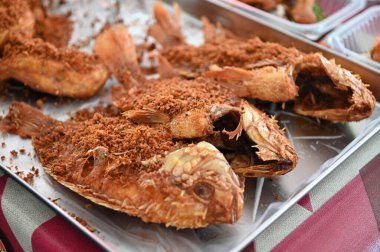 Kuching, Sarawak Malezya - 5 Nisan 2022: Malezya 'daki Malezya Ramazan Pazarı (Pasar Ramazan)