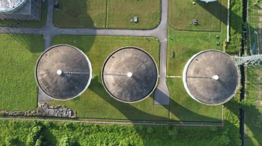 Kuching, Sarawak Malaysia - 7 Nisan 2022: Tüm büyük elektronik, güneş ve yarı iletken santrallerinin bulunduğu Samajaya Işık Sanayi Bölgesi