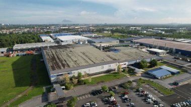 Kuching, Sarawak Malaysia - 7 Nisan 2022: Tüm büyük elektronik, güneş ve yarı iletken santrallerinin bulunduğu Samajaya Işık Sanayi Bölgesi