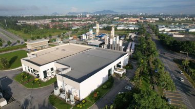 Kuching, Sarawak Malaysia - 7 Nisan 2022: Tüm büyük elektronik, güneş ve yarı iletken santrallerinin bulunduğu Samajaya Işık Sanayi Bölgesi
