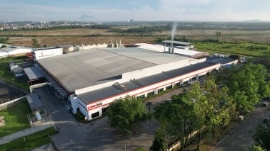 Kuching, Sarawak Malaysia - 7 Nisan 2022: Tüm büyük elektronik, güneş ve yarı iletken santrallerinin bulunduğu Samajaya Işık Sanayi Bölgesi