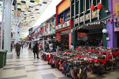 Kuching, Sarawak Malezya - 8 Nisan 2022: The Old Court House, India Street ve Carpenter Street