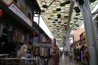 Kuching, Sarawak Malezya - 8 Nisan 2022: The Old Court House, India Street ve Carpenter Street