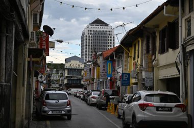Kuching, Sarawak Malezya - 8 Nisan 2022: The Old Court House, India Street ve Carpenter Street