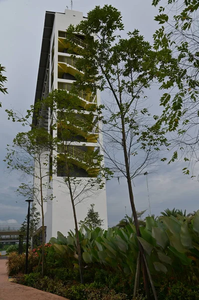 Der Batu Kawa Waterfront Riverside Park Ein Wahrzeichen Der Skybridge — Stockfoto