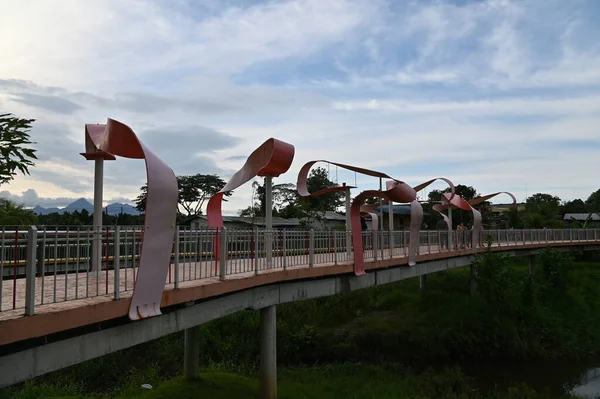 Batu Kawa Waterfront Riverside Park Ponte Céu Seus Parques Circundantes — Fotografia de Stock