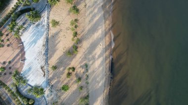Miri Şehri 'nin ünlü plajları, nehirleri, şehirleri ve manzaralı çevresiyle Landmark ve Turist Çekim alanları