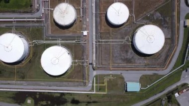 Miri Şehri 'nin ünlü plajları, nehirleri, şehirleri ve manzaralı çevresiyle Landmark ve Turist Çekim alanları