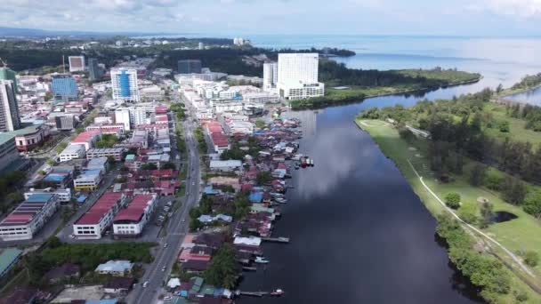 ミリ市のランドマークと観光名所エリア その有名なビーチと 都市と風光明媚な環境 — ストック動画