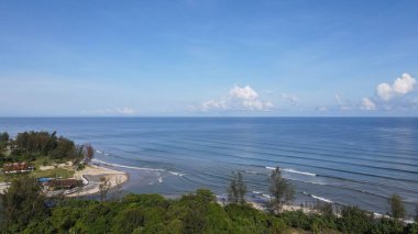 Miri Şehri 'nin ünlü plajları, nehirleri, şehirleri ve manzaralı çevresiyle Landmark ve Turist Çekim alanları