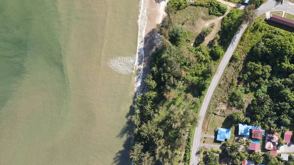 Miri Şehri 'nin ünlü plajları, nehirleri, şehirleri ve manzaralı çevresiyle Landmark ve Turist Çekim alanları