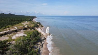 Miri Şehri 'nin ünlü plajları, nehirleri, şehirleri ve manzaralı çevresiyle Landmark ve Turist Çekim alanları