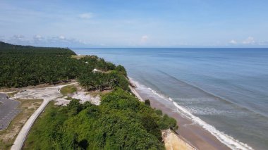 Miri Şehri 'nin ünlü plajları, nehirleri, şehirleri ve manzaralı çevresiyle Landmark ve Turist Çekim alanları