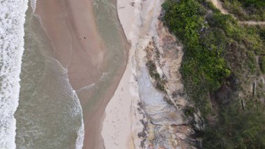 Miri Şehri 'nin ünlü plajları, nehirleri, şehirleri ve manzaralı çevresiyle Landmark ve Turist Çekim alanları