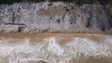 Miri Şehri 'nin ünlü plajları, nehirleri, şehirleri ve manzaralı çevresiyle Landmark ve Turist Çekim alanları