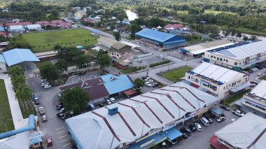 Miri Şehri 'nin ünlü plajları, nehirleri, şehirleri ve manzaralı çevresiyle Landmark ve Turist Çekim alanları