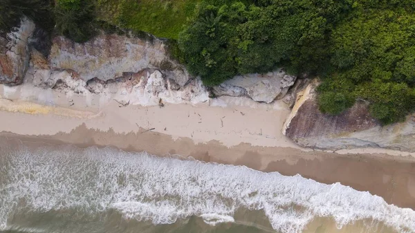 Miri Şehri 'nin ünlü plajları, nehirleri, şehirleri ve manzaralı çevresiyle Landmark ve Turist Çekim alanları
