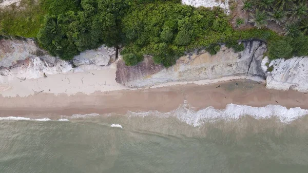 Miri Şehri 'nin ünlü plajları, nehirleri, şehirleri ve manzaralı çevresiyle Landmark ve Turist Çekim alanları