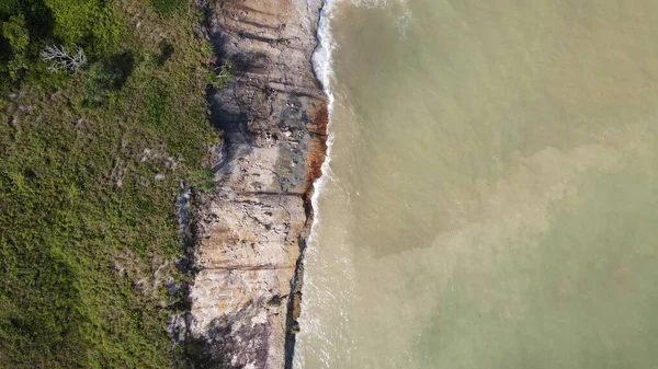 Miri Şehri 'nin ünlü plajları, nehirleri, şehirleri ve manzaralı çevresiyle Landmark ve Turist Çekim alanları