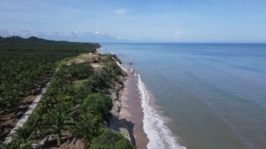 Miri Şehri 'nin ünlü plajları, nehirleri, şehirleri ve manzaralı çevresiyle Landmark ve Turist Çekim alanları