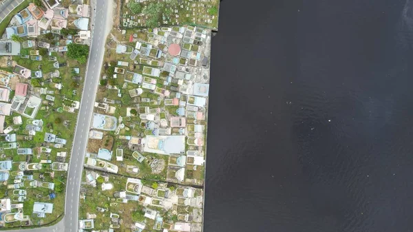 Miri Şehri 'nin ünlü plajları, nehirleri, şehirleri ve manzaralı çevresiyle Landmark ve Turist Çekim alanları