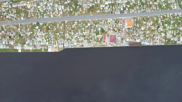 Miri Şehri 'nin ünlü plajları, nehirleri, şehirleri ve manzaralı çevresiyle Landmark ve Turist Çekim alanları