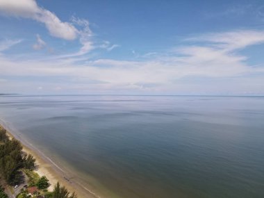 Miri Şehri 'nin ünlü plajları, nehirleri, şehirleri ve manzaralı çevresiyle Landmark ve Turist Çekim alanları