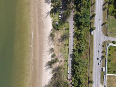 Miri Şehri 'nin ünlü plajları, nehirleri, şehirleri ve manzaralı çevresiyle Landmark ve Turist Çekim alanları