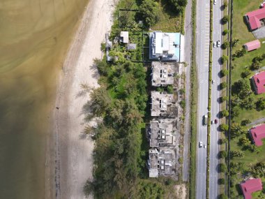 Miri Şehri 'nin ünlü plajları, nehirleri, şehirleri ve manzaralı çevresiyle Landmark ve Turist Çekim alanları