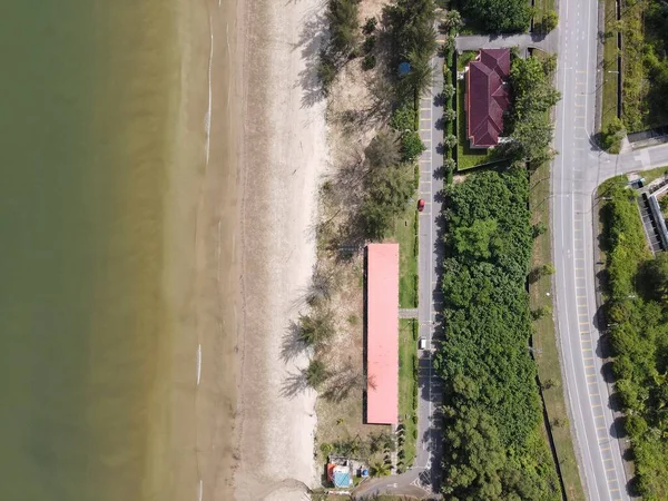 Miri Şehri 'nin ünlü plajları, nehirleri, şehirleri ve manzaralı çevresiyle Landmark ve Turist Çekim alanları