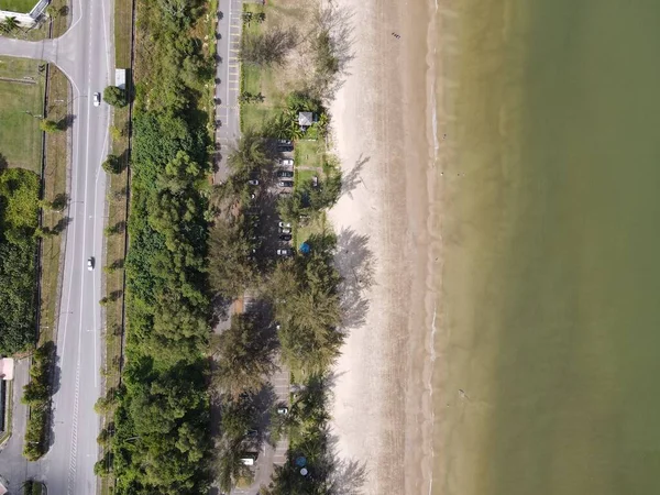 Miri Şehri 'nin ünlü plajları, nehirleri, şehirleri ve manzaralı çevresiyle Landmark ve Turist Çekim alanları