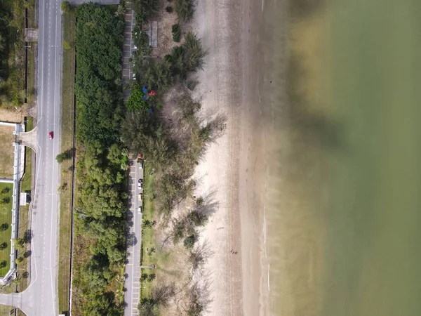 Miri Şehri 'nin ünlü plajları, nehirleri, şehirleri ve manzaralı çevresiyle Landmark ve Turist Çekim alanları