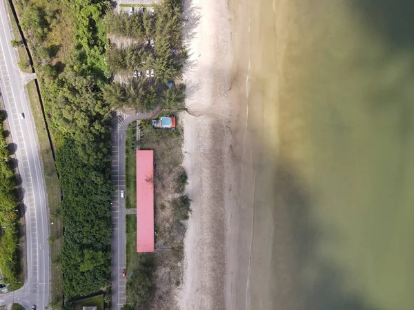 Miri Şehri 'nin ünlü plajları, nehirleri, şehirleri ve manzaralı çevresiyle Landmark ve Turist Çekim alanları