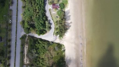 Miri Şehri 'nin ünlü plajları, nehirleri, şehirleri ve manzaralı çevresiyle Landmark ve Turist Çekim alanları